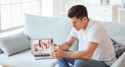 Psicologo online per italiani all’estero: è davvero utile?